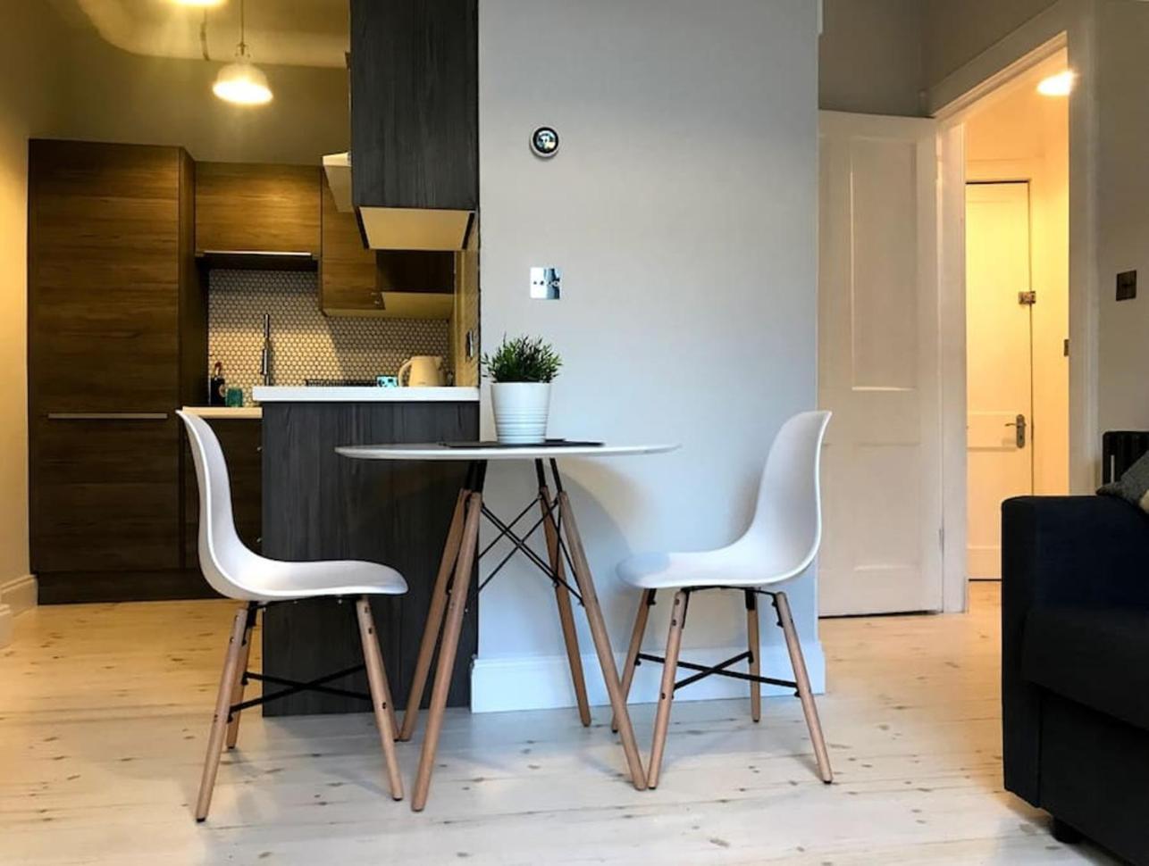 Relax In Style In Edinburghs Buzzing West End 아파트 외부 사진